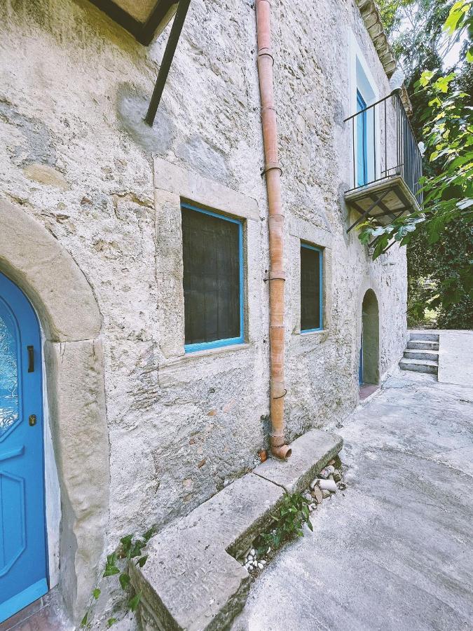 לינה וארוחת בוקר Capo dʼOrlando La Casa Del Nespolo מראה חיצוני תמונה